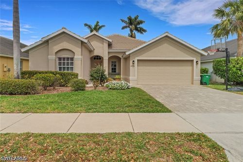 6984 Burnt Sienna Cir, NAPLES, FL, 34109-7826 | Card Image