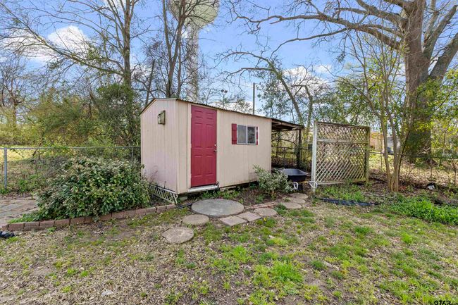 108 N Ponsard St, House other with 3 bedrooms, 2 bathrooms and null parking in Troup TX | Image 23
