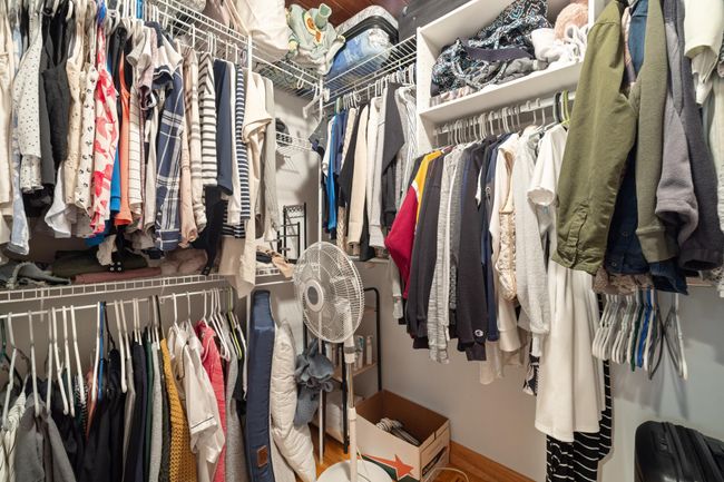 #12 Walk in Closet.jpg | Image 12