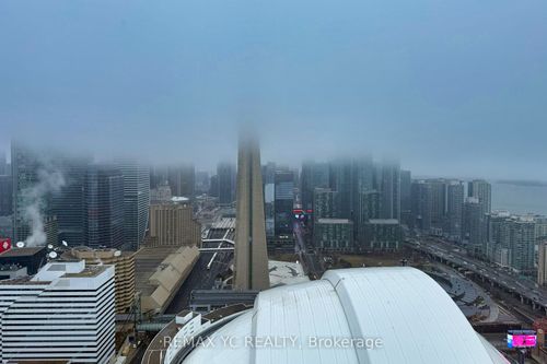 5705-1 Concord City Place Way, Toronto, ON, M5V0X3 | Card Image