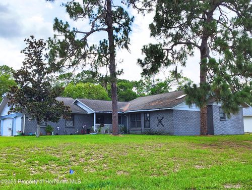 6208 Roble Ave, SPRING HILL, FL, 34608-1667 | Card Image