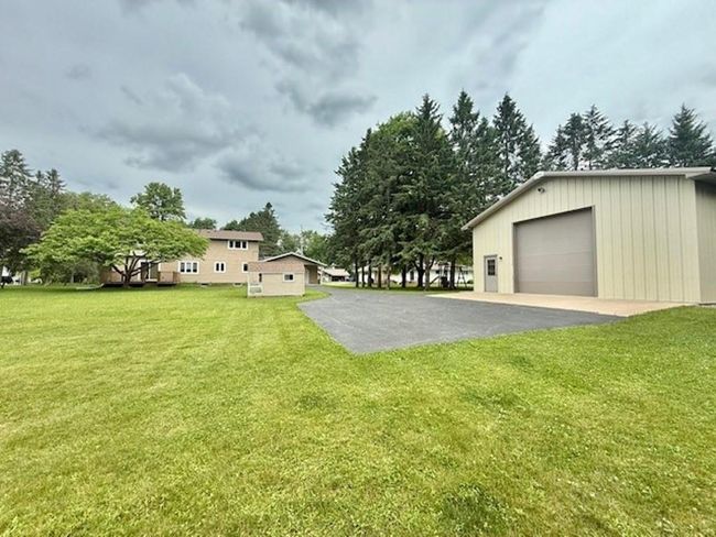 401 E E Riverside Ave, House other with 4 bedrooms, 4 bathrooms and null parking in Merrill WI | Image 54