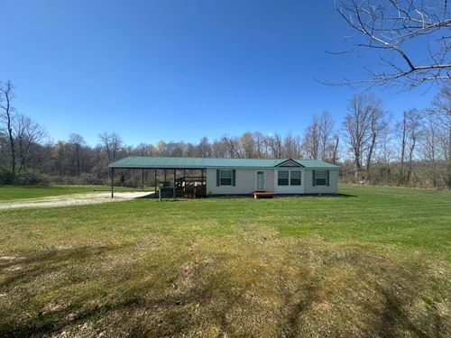 7555 Dutch Ridge Rd Se, New Straitsville, OH, 43766-9510 | Card Image