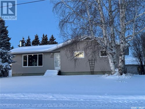 203 2 Ave N, Stenen, SK, S0A3X0 | Card Image