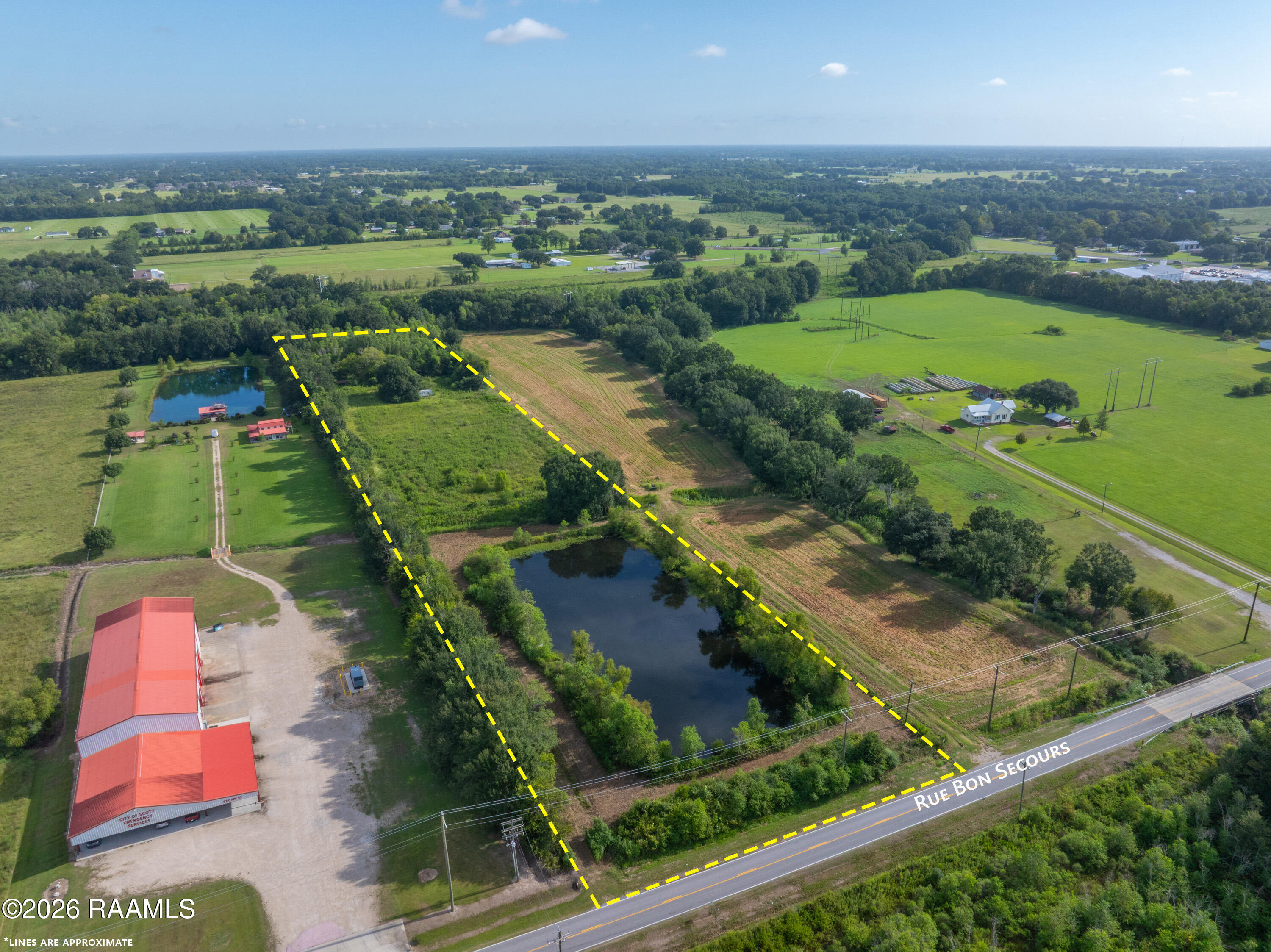 Land in Scott