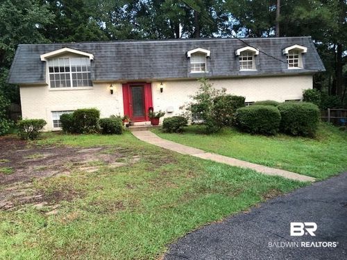 114 Pineview Cir, Daphne, AL, 36526-7616 | Card Image