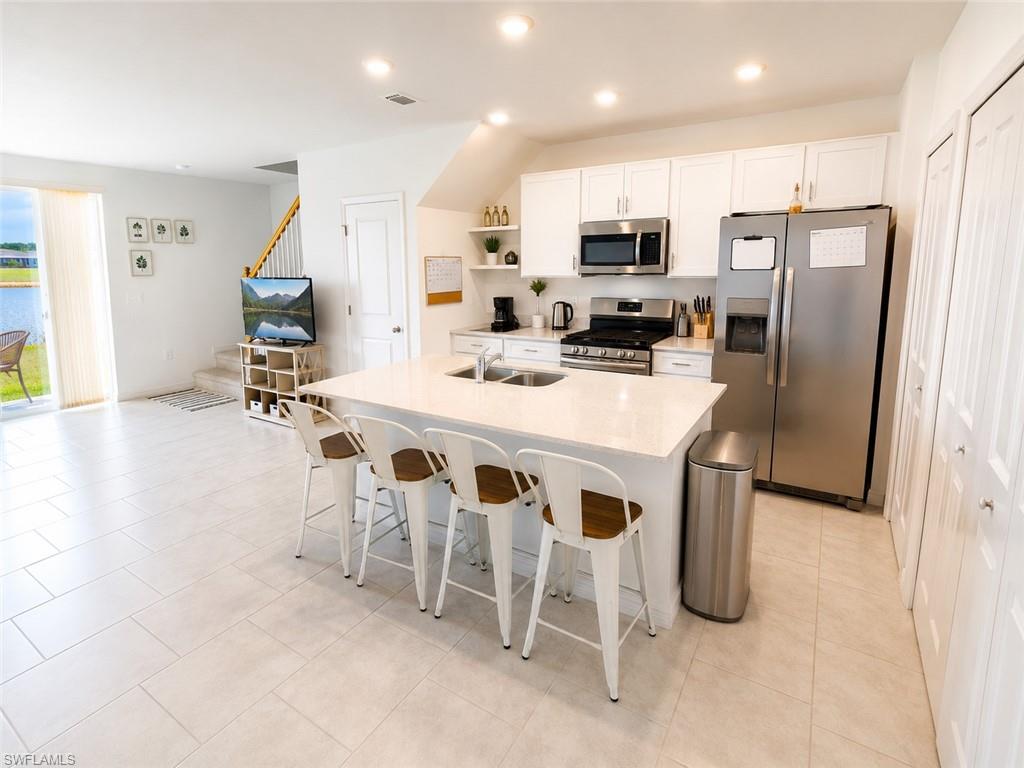 Residential Lease in NORTH FORT MYERS 4