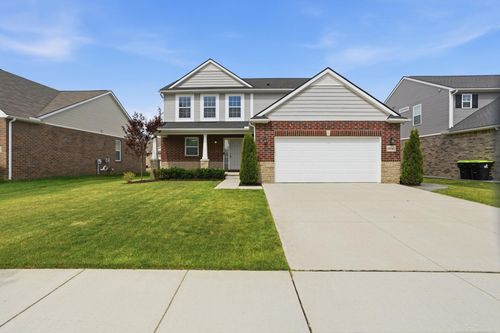 48643 Pioneer Ave, Macomb, MI, 48042-5559 | Card Image