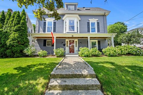 22 Beach Ave, Swampscott, MA, 01907-1702 | Card Image