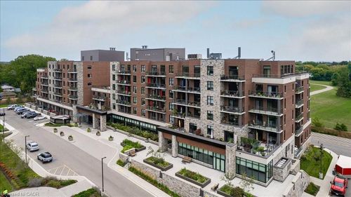 607-3290 New St, Burlington, ON, L7N1M8 | Card Image