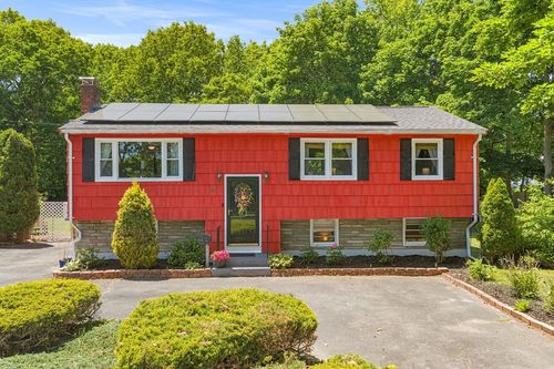 85 Malley Ave, Avon, MA, 02322-1644 | Card Image
