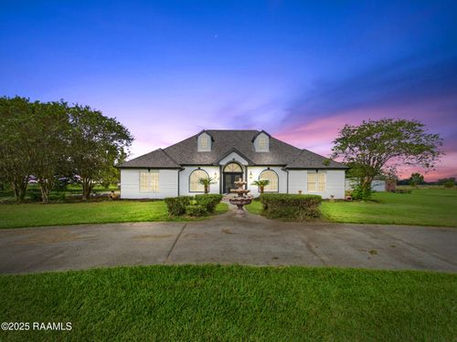 14024 Campisi Dr, Abbeville, LA, 70510-8592 | Card Image