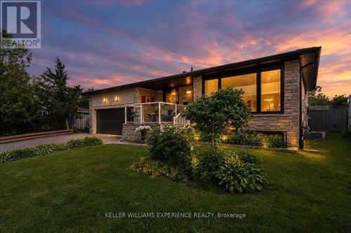 7 Glenridge Rd, Barrie, ON, L4N2X9 | Card Image
