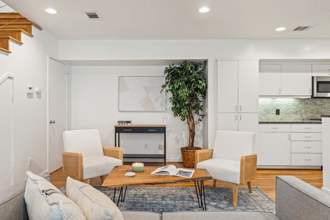 UNIT-7 - 4122 Travis St, Condo with 2 bedrooms, 3 bathrooms and null parking in Dallas TX | Image 11