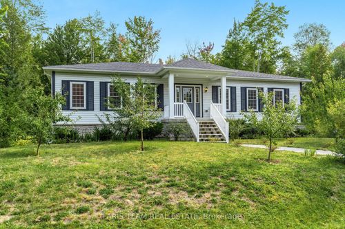 19 Castleton Dr, Tiny, ON, L0L2J0 | Card Image