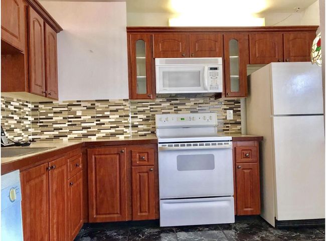 1A - 3501 Nw 94 Th Ave, Condo with 2 bedrooms, 2 bathrooms and null parking in Sunrise FL | Image 8