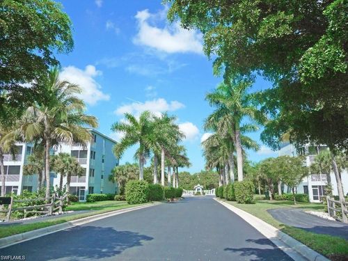apt-732-16645 Lake Circle Dr, FORT MYERS, FL, 33908-5739 | Card Image