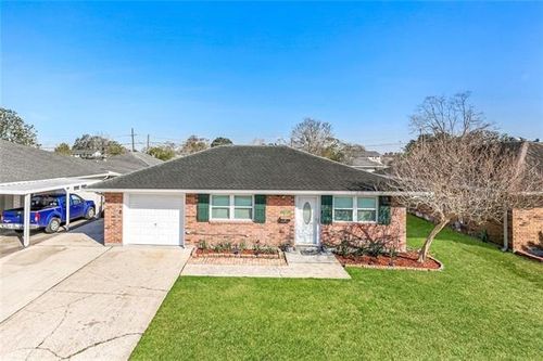 761 Goodson Dr, Gretna, LA, 70056-4419 | Card Image