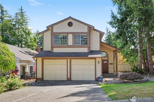 24305 Se 42nd Pl, Sammamish, WA, 98029-7540 | Card Image