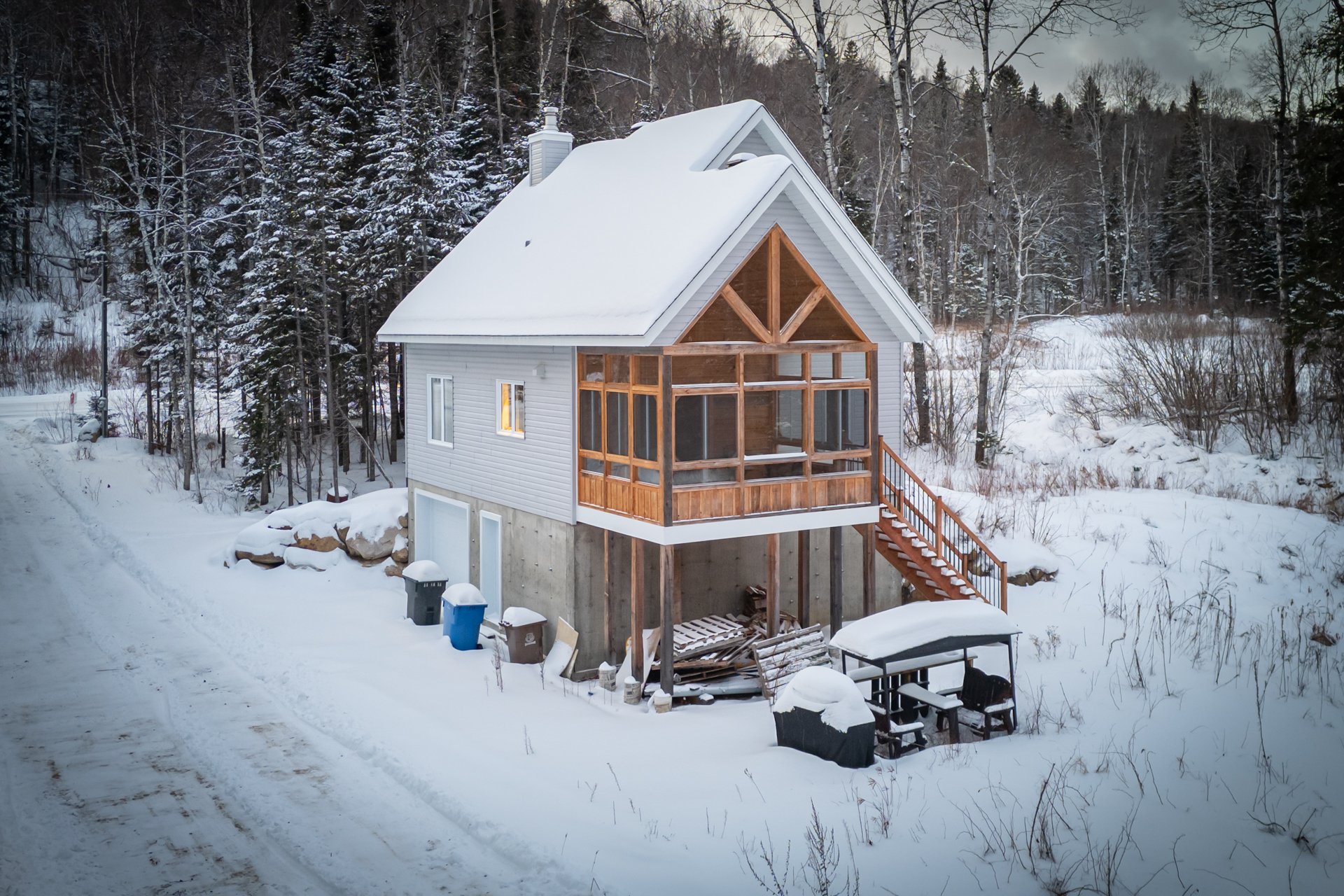 Residential in Saint-Michel-des-Saints 4