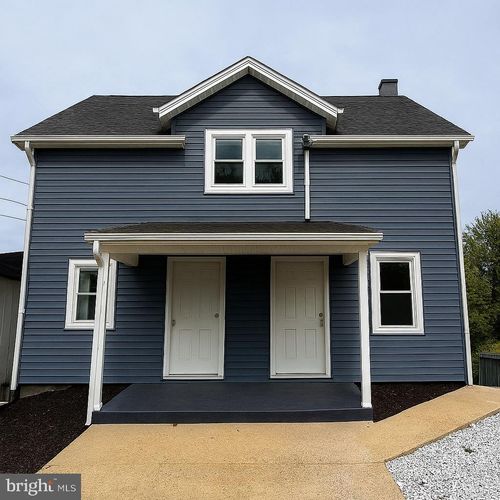 565 River Dr, YORK HAVEN, PA, 17370-9720 | Card Image