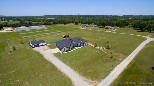 110 W Zachry Ln, House other with 3 bedrooms, 3 bathrooms and null parking in Stigler OK | Image 40