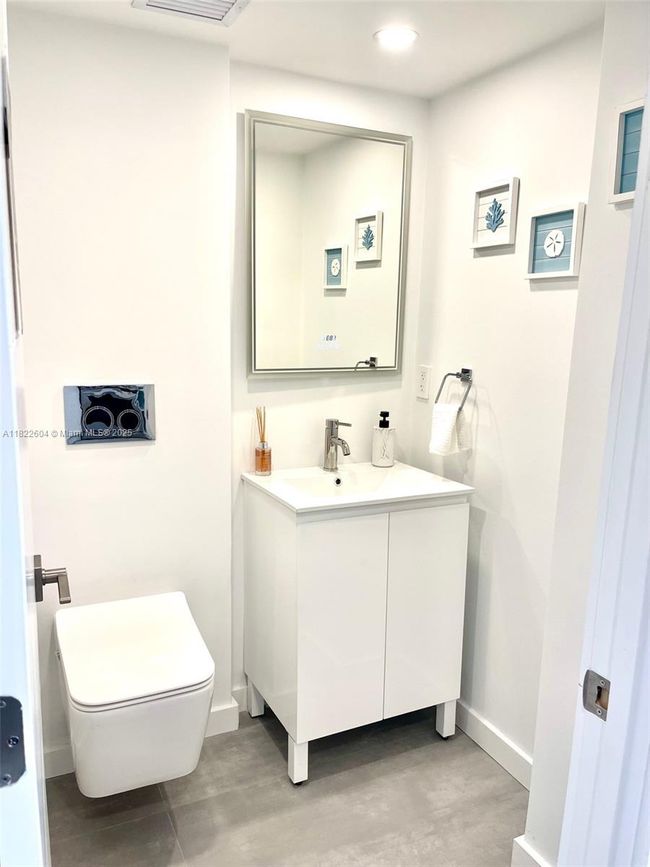 APT-6A - 5555 Collins Ave, Condo with 1 bedrooms, 2 bathrooms and null parking in Miami Beach FL | Image 6