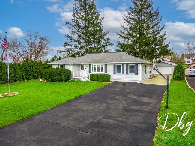 395 Magnolia Ave, House other with 3 bedrooms, 2 bathrooms and 2 parking in Gurnee IL | Image 38