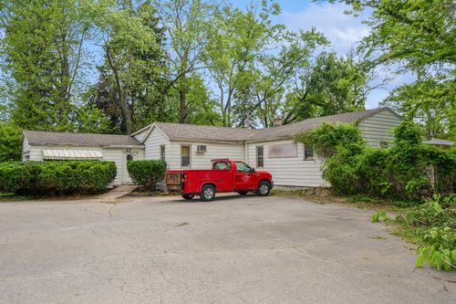 8669 Red Arrow Hwy, Bridgman, MI, 49106-9520 | Card Image