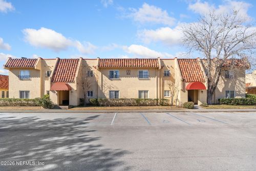 4-3915 Toreador Ct, JACKSONVILLE, FL, 32217-3094 | Card Image