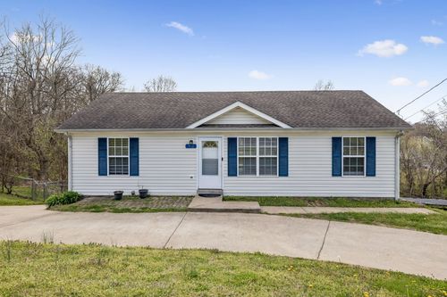 952 Granny White Rd, Clarksville, TN, 37040-2817 | Card Image