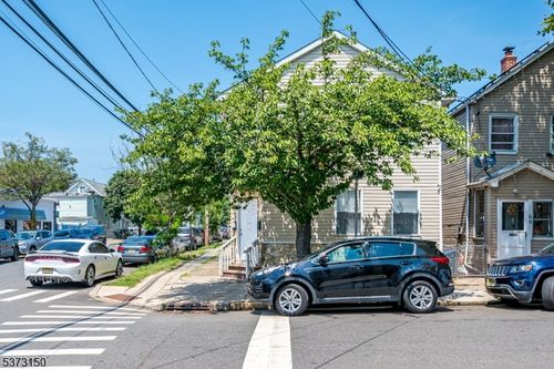 71 Erie St, Elizabethport, NJ, 07206-1546 | Card Image