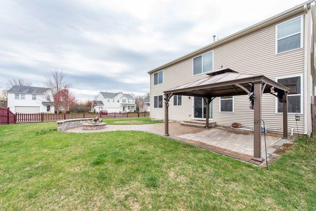 39251 Crofton Ln, House other with 4 bedrooms, 4 bathrooms and 2 parking in Beach Park IL | Image 30