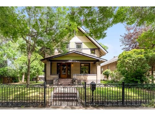 2716 N Vine St, Denver, CO, 80205-4632 | Card Image