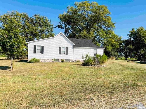 1810 Highway 142 S, Eldorado, IL, 62930-3845 | Card Image