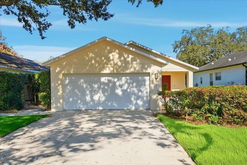 933 Pecan St, OVIEDO, FL, 32765-8396 | Card Image