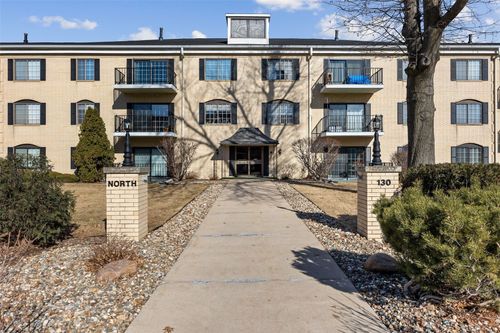 apt-214-130 Thompson Dr Se, Cedar Rapids, IA, 52403-1739 | Card Image