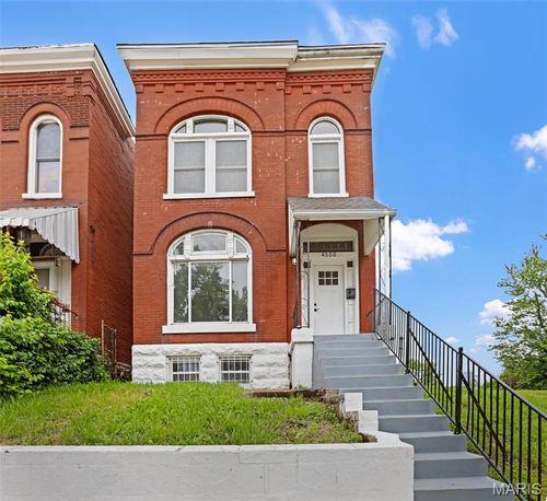 4550 Enright Ave, Saint Louis, MO, 63108-1708 | Card Image