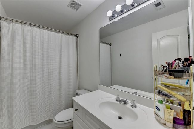 1213 Harris Commons Pl, Townhouse with 2 bedrooms, 3 bathrooms and 2 parking in Roswell GA | Image 33
