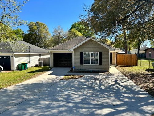 2942 Sholtz Ave, Crestview, FL, 32539-7026 | Card Image