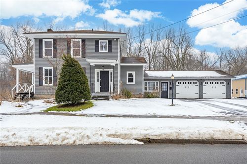 125 E Pearl St, Newark, NY, 14513-1011 | Card Image