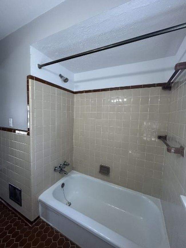 13667 Birrell St, House other with 2 bedrooms, 1 bathrooms and null parking in Southgate MI | Image 11