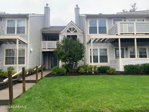 462 Magnolia Ct, Howell, NJ, 07731-3402 | Card Image