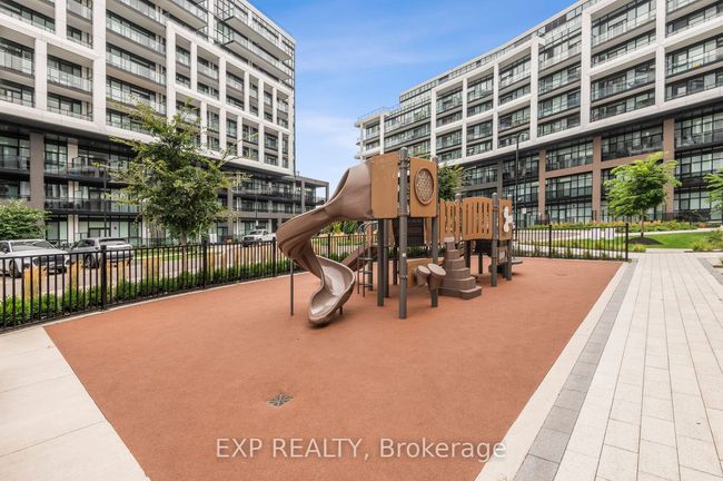 327 - 50 George Butchart Dr, Condo with 2 bedrooms, 2 bathrooms and null parking in North York ON | Image 32