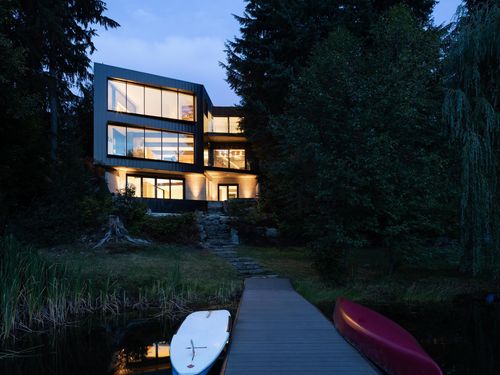 3258 Archibald Way, Whistler, BC, V8E0B8 | Card Image