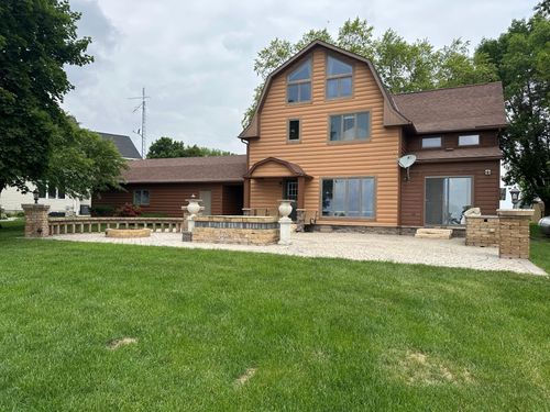 70 Lakeview Dr, Slayton, MN, 56172-1926 | Card Image
