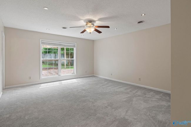 702 Royce Cir Se, House other with 4 bedrooms, 2 bathrooms and null parking in Huntsville AL | Image 16