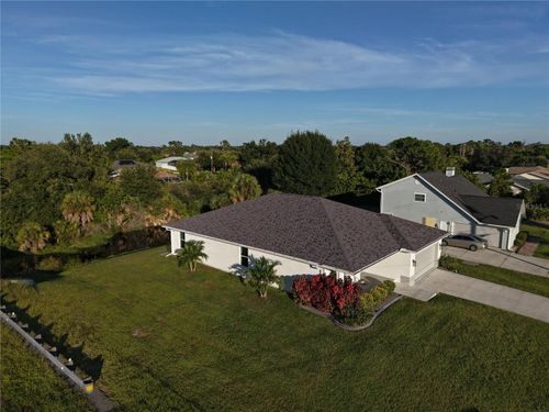 7418 Rosemont Dr, ENGLEWOOD, FL, 34224-8387 | Card Image