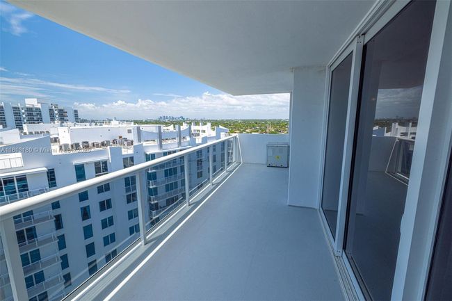 APT-1801 - 2841 N Ocean Blvd, Condo with 2 bedrooms, 2 bathrooms and null parking in Fort Lauderdale FL | Image 8