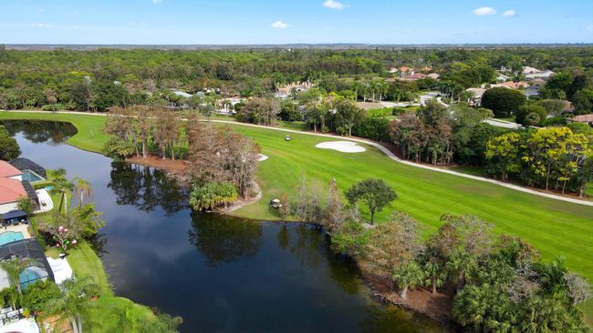 1810 Gulfstream Way, House other with 3 bedrooms, 2 bathrooms and null parking in West Palm Beach FL | Image 4